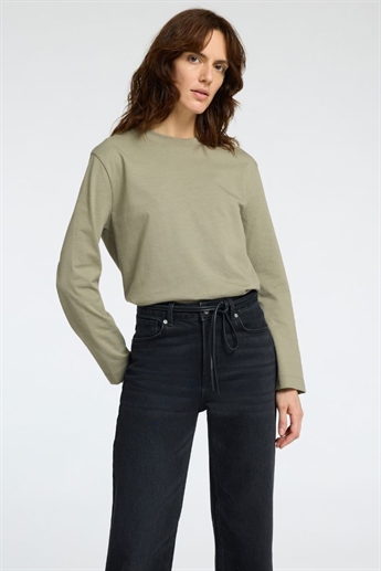 Essential LS Boxy Tee, Vetiver